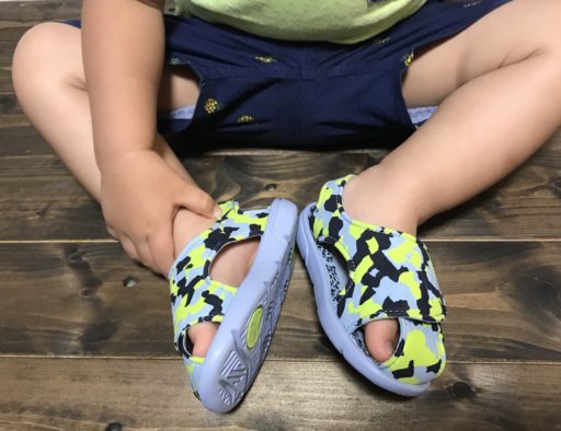 【サイズ感レビュー】プーマのキッズサンダルを詳しく解説します