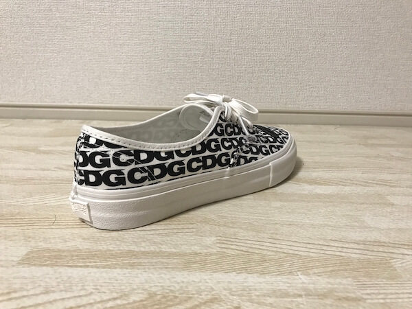 レディースのサイズ感は Vans オーセンティック Cdg購入レビュー